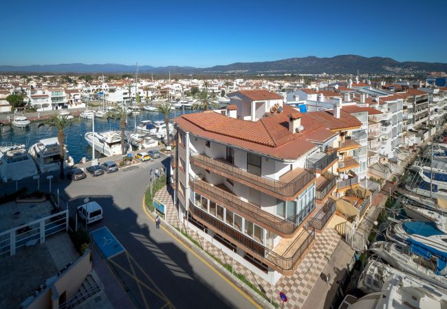 Apartament en Empuriabrava - ILA01 PORT NAUTIC