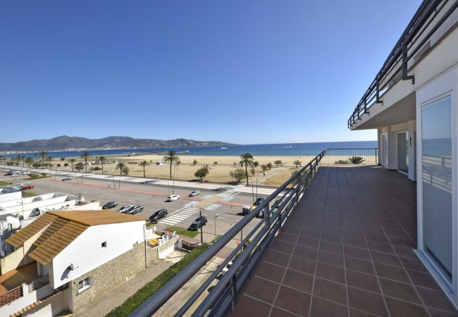 Apartament en Empuriabrava - ILA07 BAHIA