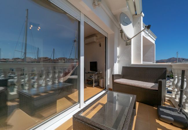 Apartament en Empuriabrava - ILA25