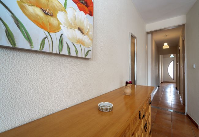 Apartament en Empuriabrava - ILA30 POBLAT TIPIC