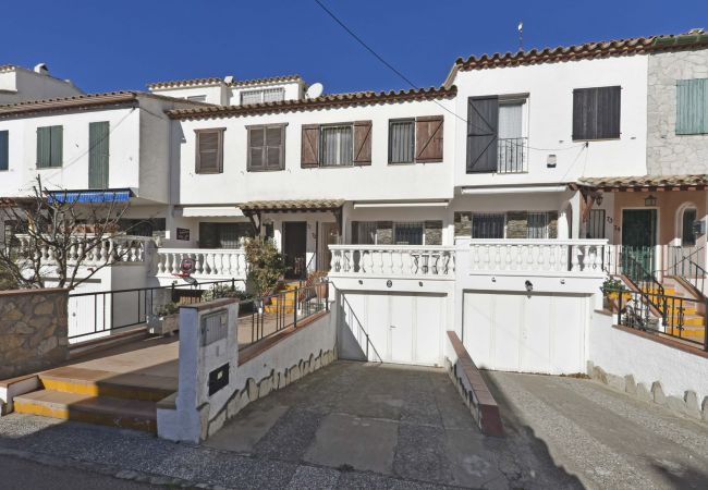 Casa adossada en Empuriabrava - LV36 PORT RHODAS