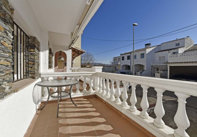 Casa adossada en Empuriabrava - LV36 PORT RHODAS