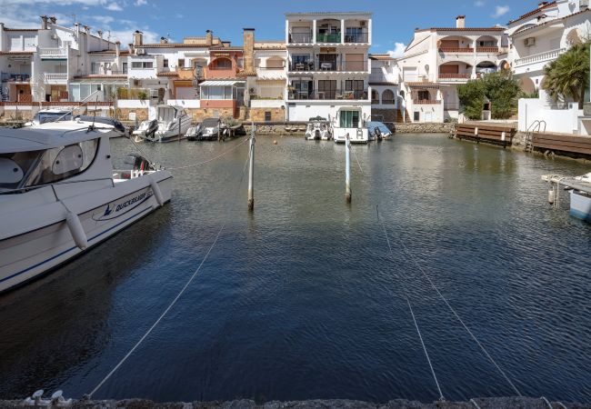 Apartament en Empuriabrava - ILA32 PORT MISTRAL