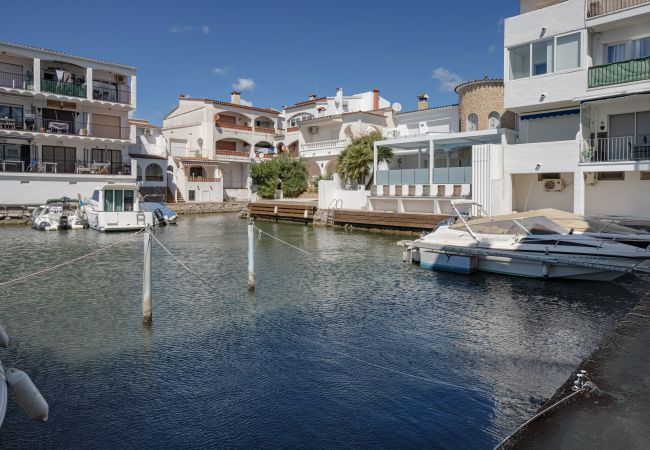 Apartament en Empuriabrava - ILA32 PORT MISTRAL