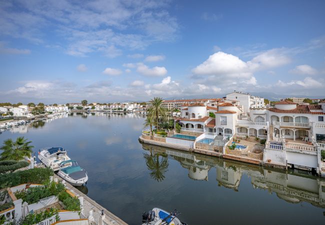 Apartament en Empuriabrava - ILA35