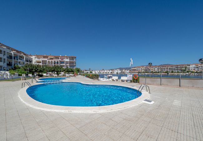 Apartament en Empuriabrava - ILA35