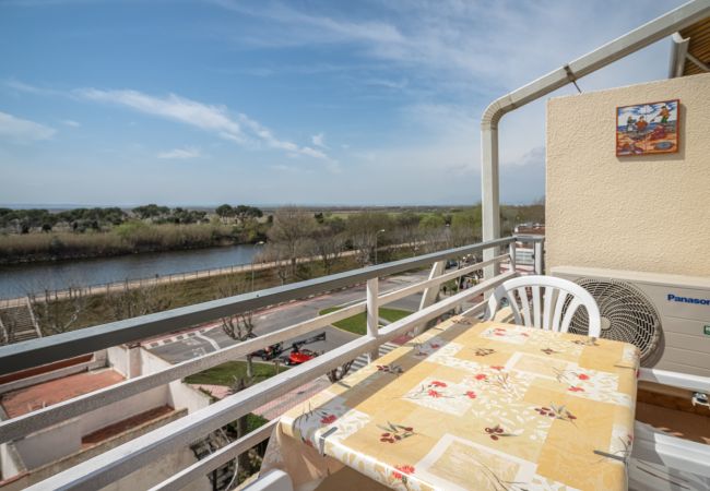 Apartament en Empuriabrava - ILA23 DELTA MUGA PARCK