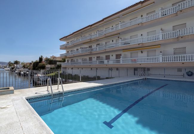 Apartament en Empuriabrava - ILA39 MARISA