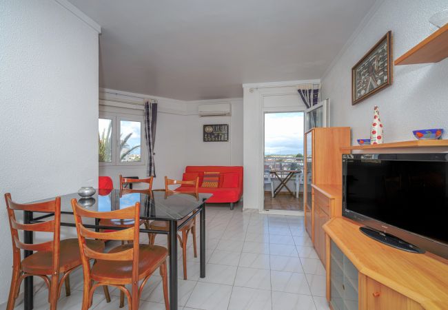 Apartament en Empuriabrava - ILA04