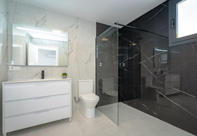 Vil.la en Empuriabrava - LV42 CARMENCO 67