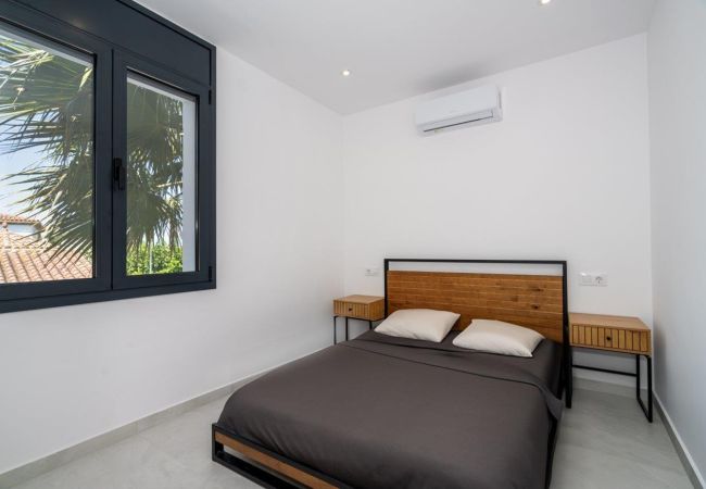 Vil.la en Empuriabrava - LV42 CARMENCO 67