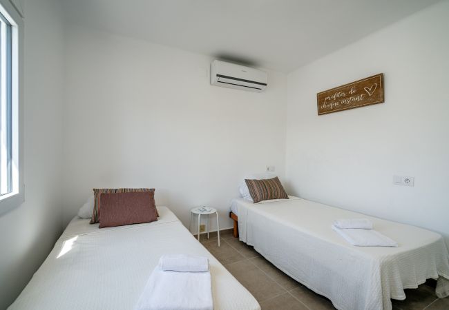 Casa en Empuriabrava - ILV01 MONGRI