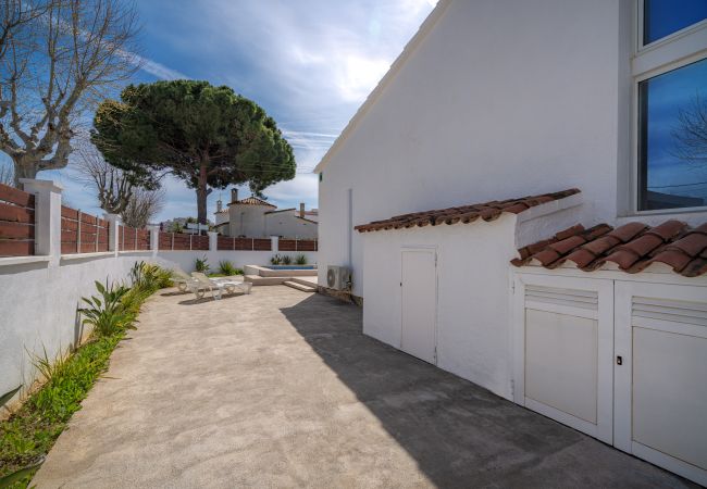 Casa en Empuriabrava - ILV01 MONGRI