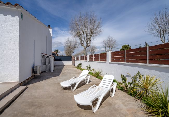 Casa en Empuriabrava - ILV01 MONGRI