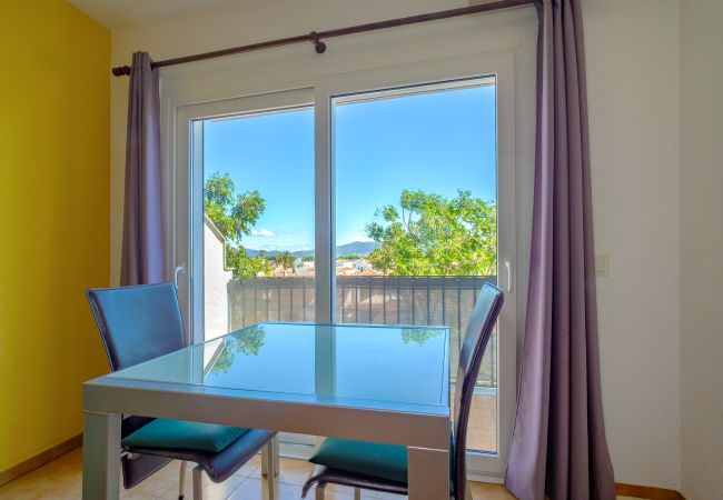 Apartament en Empuriabrava - ILA33 ALBERES PORT MISTRAL