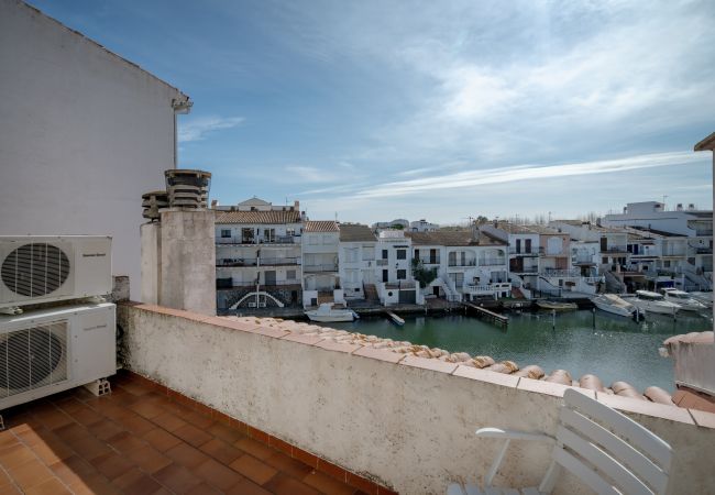 Casa adossada en Empuriabrava - LV07 PORT BANYULS