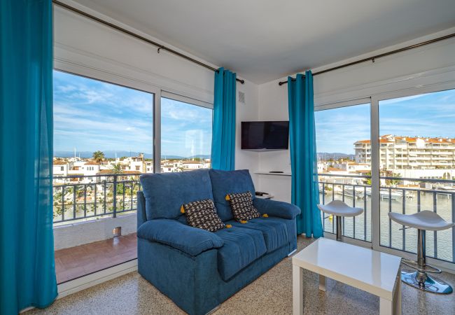Apartament en Empuriabrava - ILA13 POBLAT TIPIC