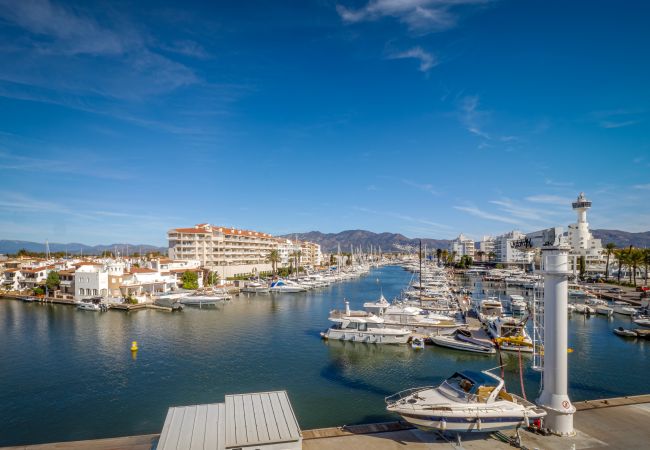 Apartament en Empuriabrava - ILA13 POBLAT TIPIC
