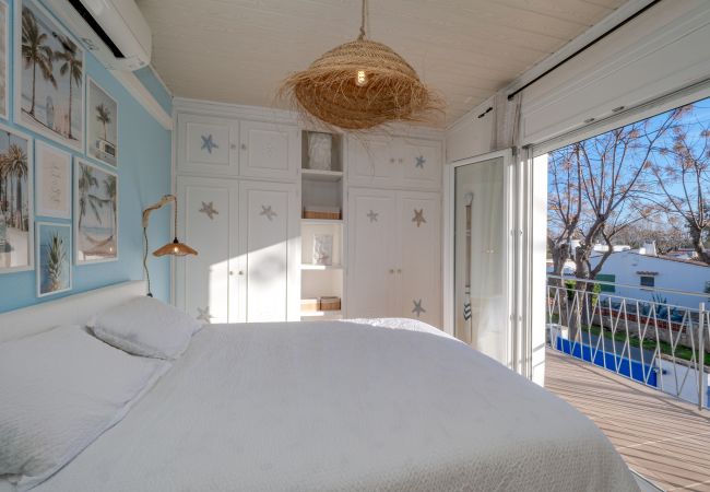 Casa en Empuriabrava - ILV03 MONTSENY