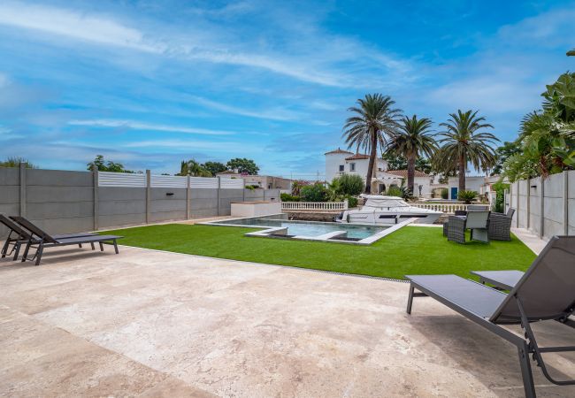 Vil.la en Empuriabrava - LV21 CAP RAS